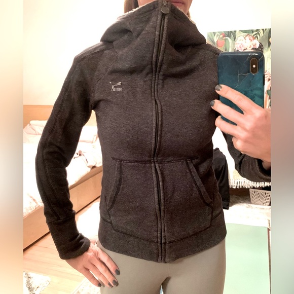 Puma - zip high-neck dark grey sweatshirt, fuzzy hood - size small - Picture 3 of 12